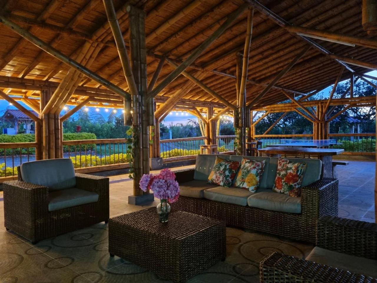 Hotel Campestre Cafe Tropical Кімбая Екстер'єр фото